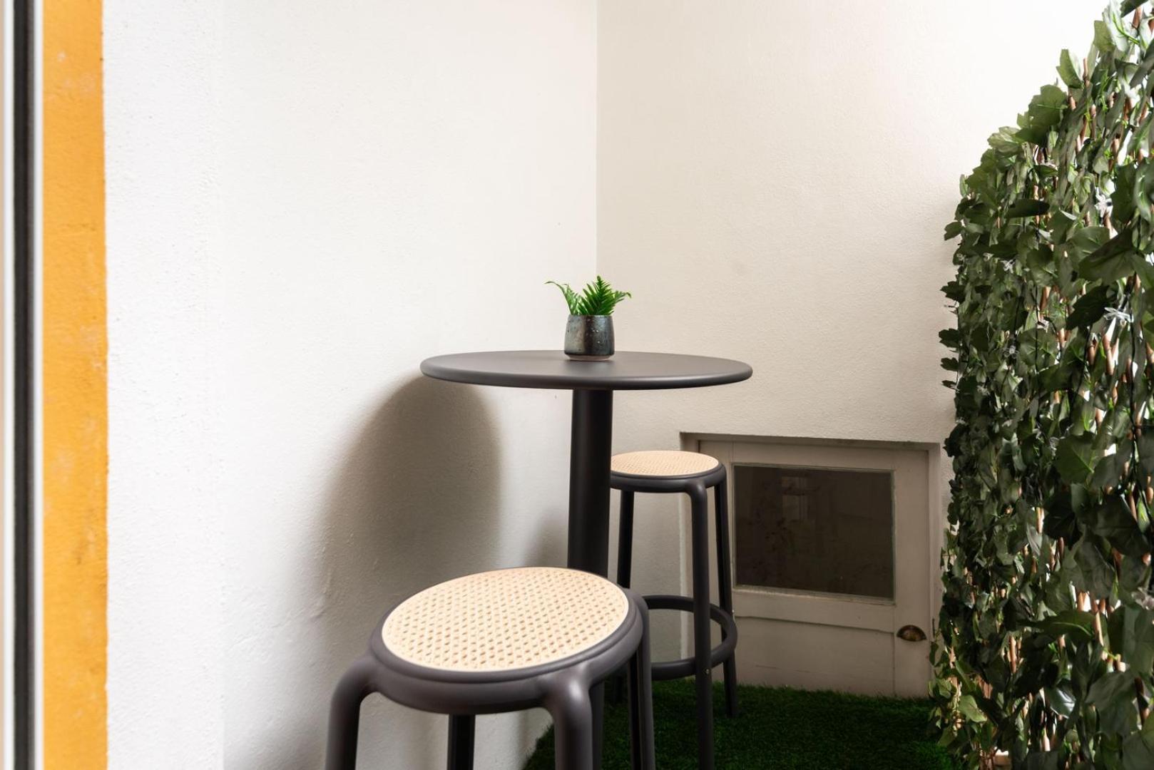 Apartamento 2-Bed Apt With Cozy Private Terrace At Intendente *